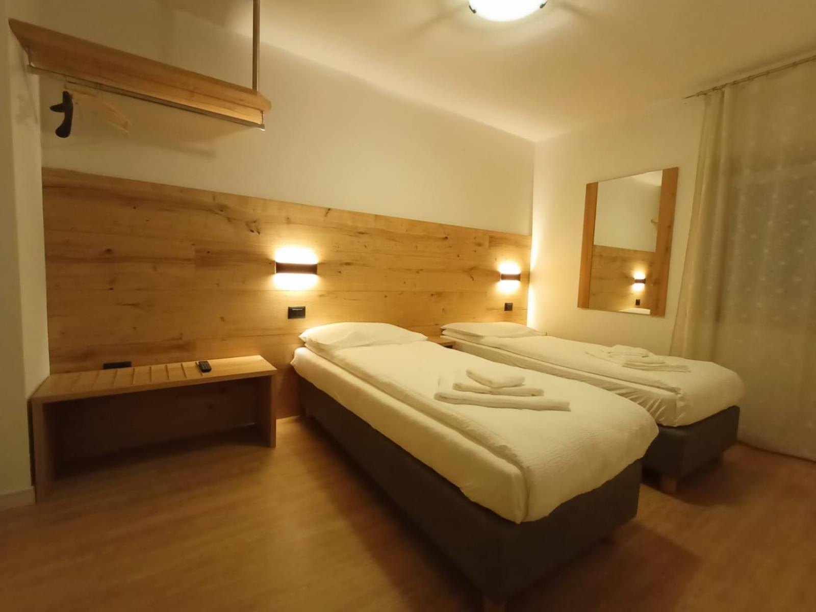 Appartamento Cima Brenta San Lorenzo Dorsino Bagian luar foto